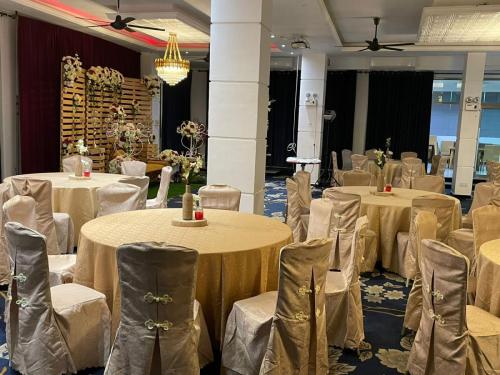 golden banquet is ready for a function.